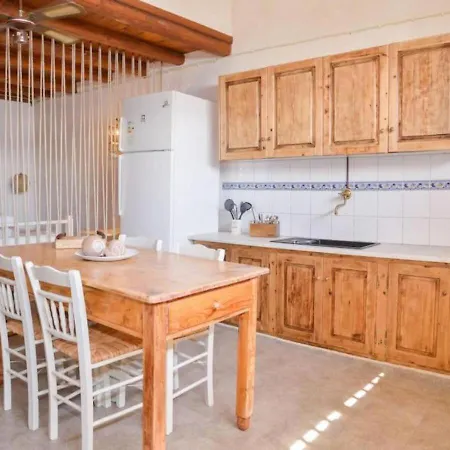 Boucaporta Sirma Апартаменты Klima (Milos)